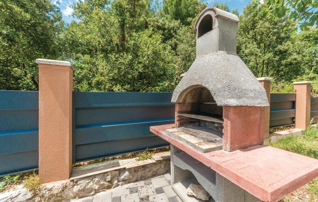 Villa Diana Pakostane Bagian luar foto
