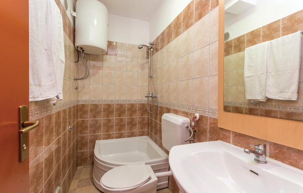 Villa Diana Pakostane Bagian luar foto